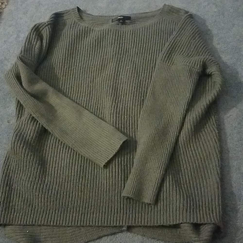 Oversized Gray Knit Sweater